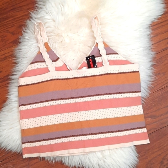 Hem & Thread Knit Crop Tank Top - Picture 2 of 5